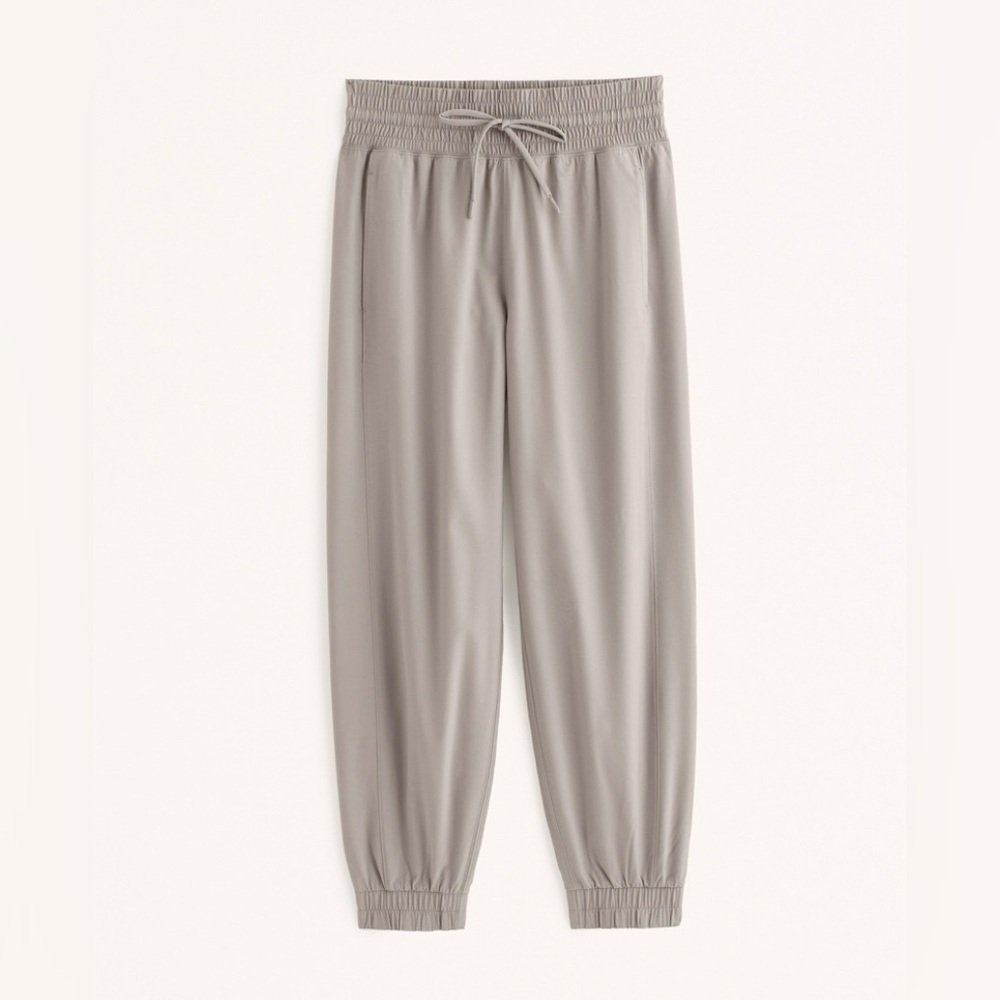 A&F YPB MotionTEK Jogger, S (short)